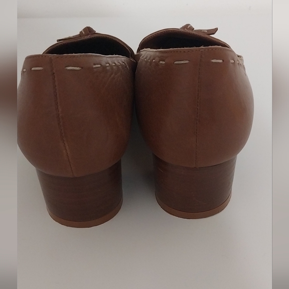 Manolo Blahnik Brown Leather Loafers with Bow Detail - Picture 3 of 9